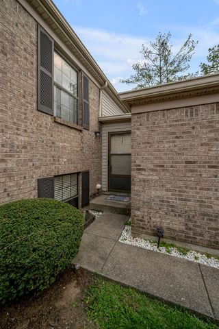 2511 Crusaders Way, Lexington, KY 40509