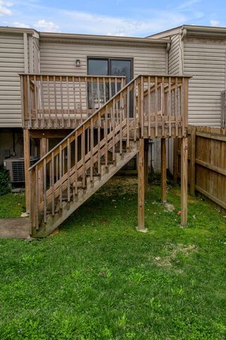 2511 Crusaders Way, Lexington, KY 40509