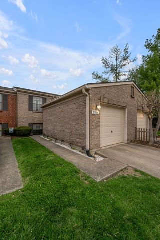 2511 Crusaders Way, Lexington, KY 40509