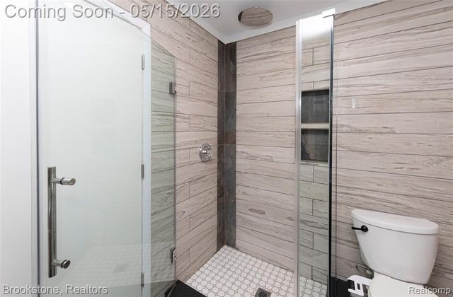 21340 Bunker Drive, Macomb, MI 48042