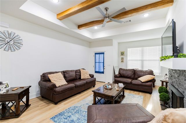 6601 SW Acacia Street, Bentonville, AR 72713