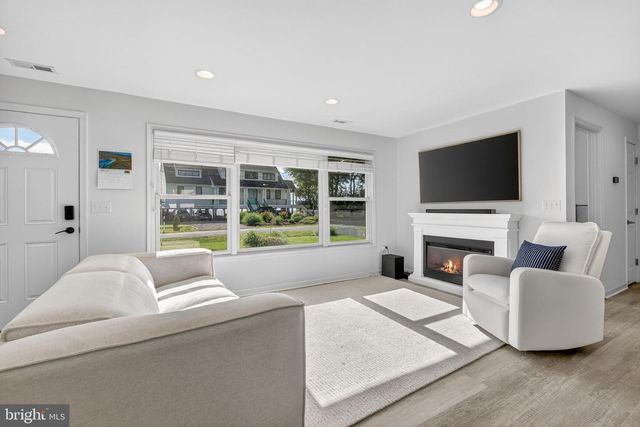 713 BAY DR, Stevensville, MD 21666