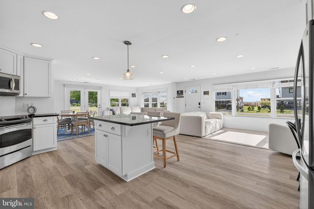 713 BAY DR, Stevensville, MD 21666
