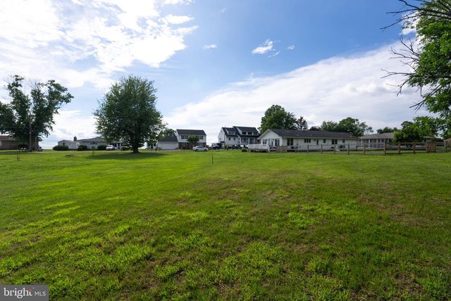 713 BAY DR, Stevensville, MD 21666