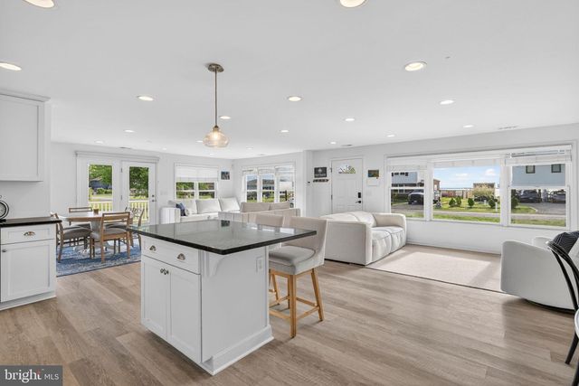 713 BAY DR, Stevensville, MD 21666