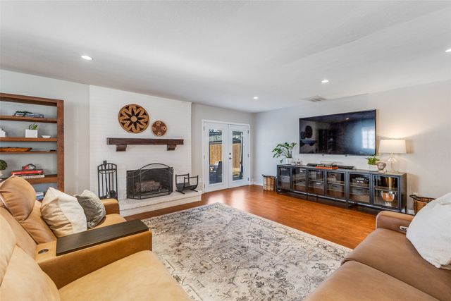 4607 Ashbrook Road, Dallas, TX 75227