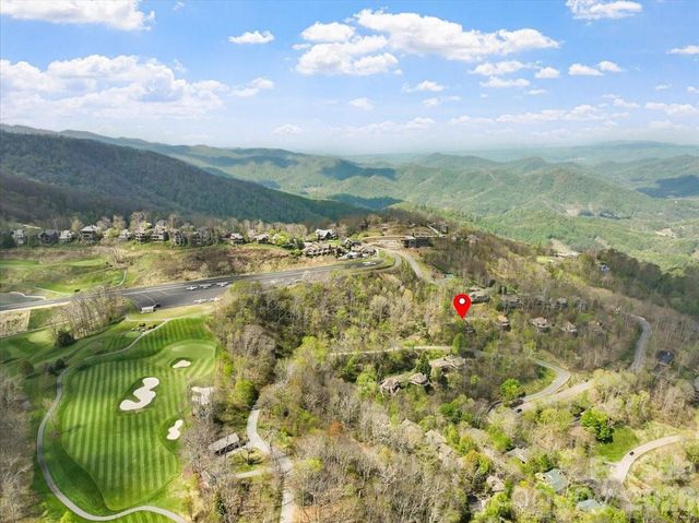 49 Slickrock Ridge Way S, Burnsville, NC 28714