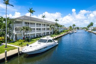 2881 NE 32ND Street 220, Fort Lauderdale, FL 33306