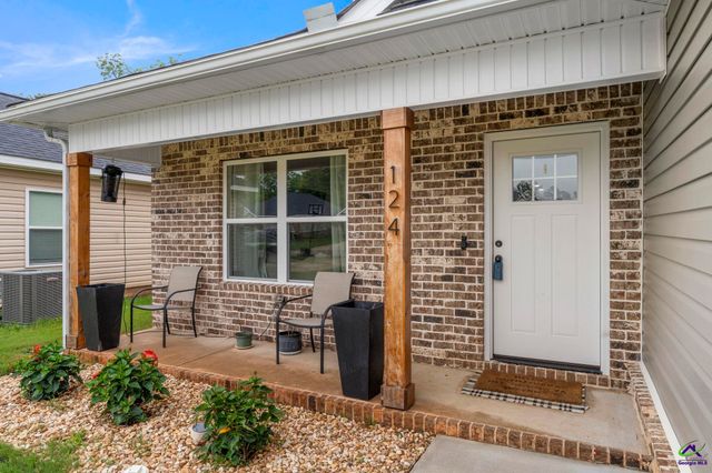 124 North Sky Drive, Warner Robins, GA 31093