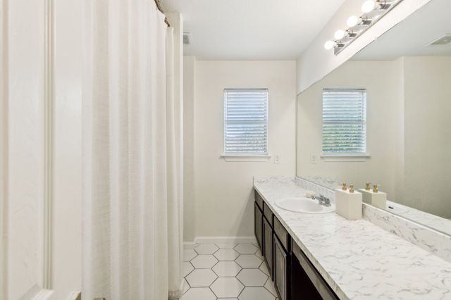 5173 E Rim Road, Dallas, TX 75211