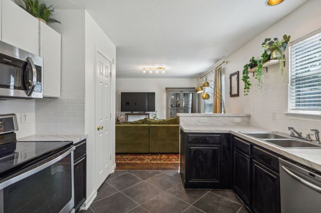 5173 E Rim Road, Dallas, TX 75211