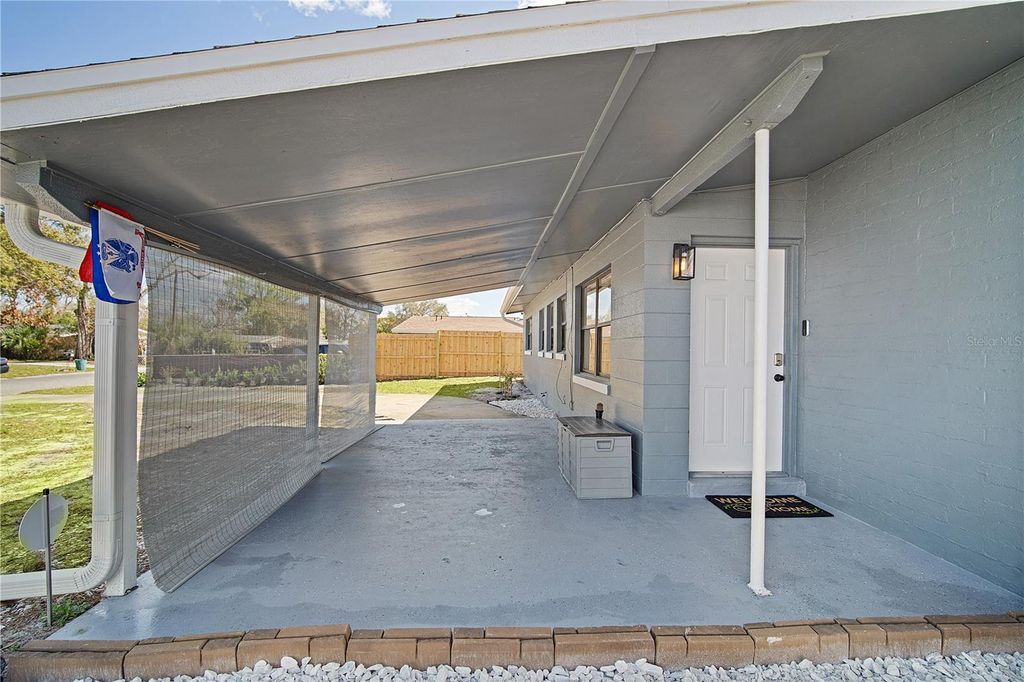 Image 4 of property listing at 211 WOODMERE BLVD BOULEVARD, Sanford, FL 32773