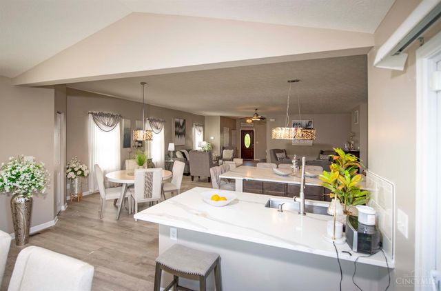 468 Dorothy Lane, Springdale, OH 45246