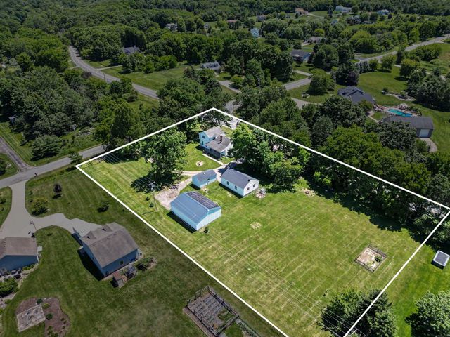 7579 100th Street SE, Caledonia, MI 49316