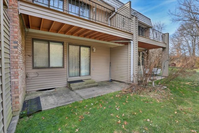 10 Briar Court 10, Cromwell, CT 06416