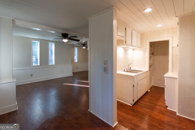 336 Ruth Drive, Newnan, GA 30265