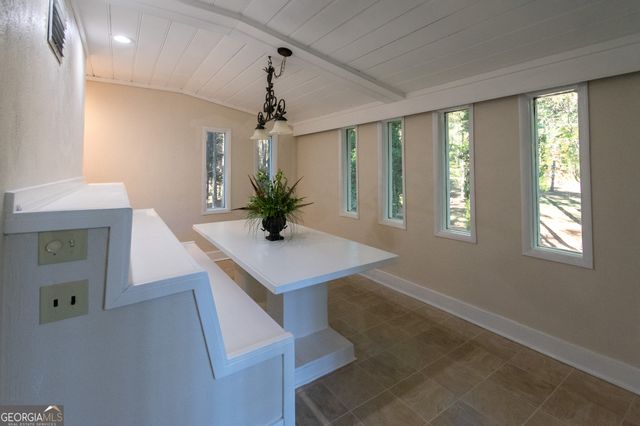 336 Ruth Drive, Newnan, GA 30265