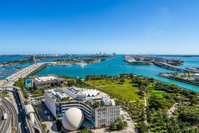 1100 Biscayne Blvd 2907, Miami, FL 33132