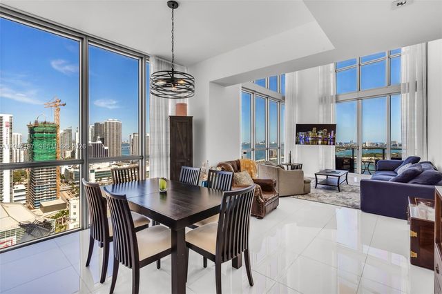 1100 Biscayne Blvd 2907, Miami, FL 33132