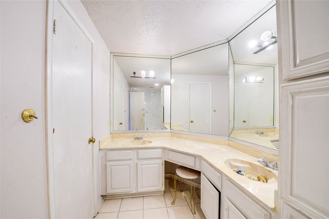 3550 Country Square Drive 409, Carrollton, TX 75006