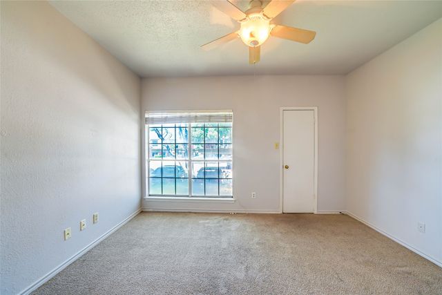 3550 Country Square Drive 409, Carrollton, TX 75006