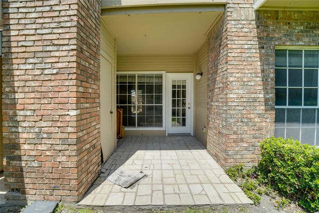3550 Country Square Drive 409, Carrollton, TX 75006