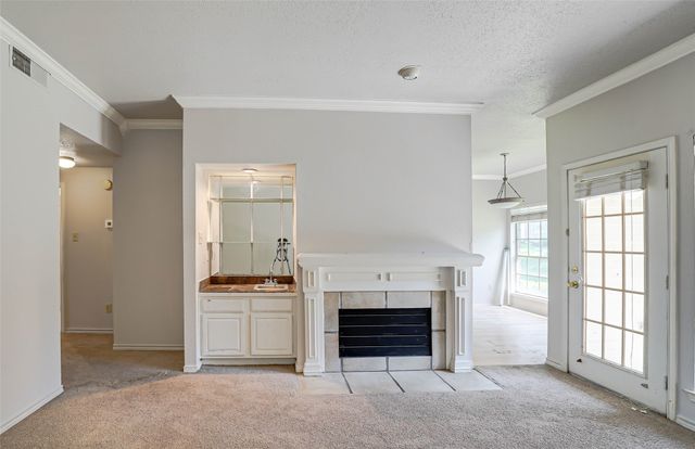 3550 Country Square Drive 409, Carrollton, TX 75006