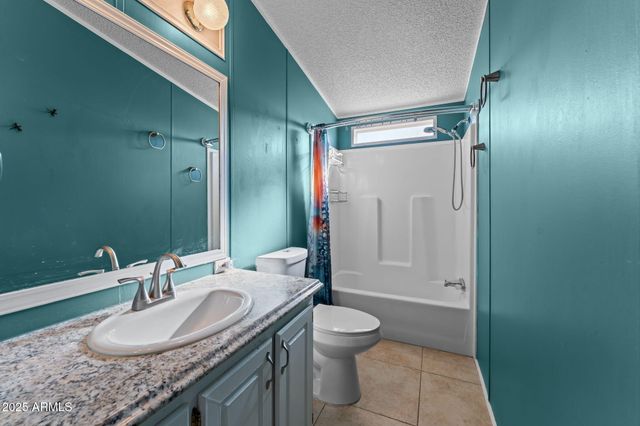 26600 S Grandview Drive, Congress, AZ 85332