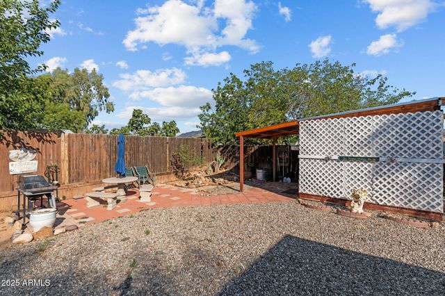 26600 S Grandview Drive, Congress, AZ 85332