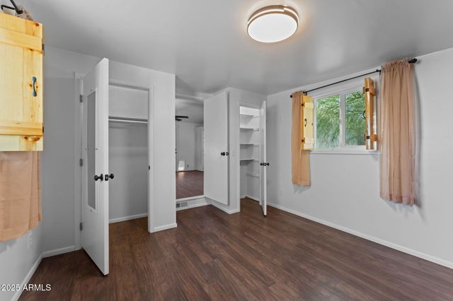 26600 S Grandview Drive, Congress, AZ 85332