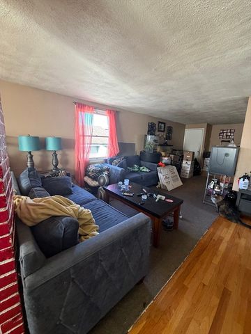 276 Fenno 3, Revere, MA 02151