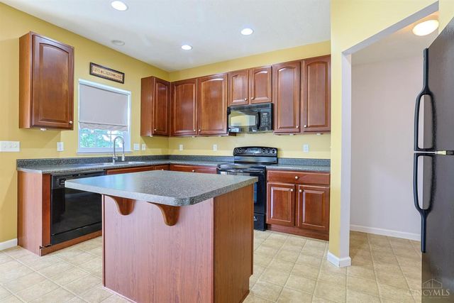 3191 Running Deer Trail, Franklin Twp, OH 45005