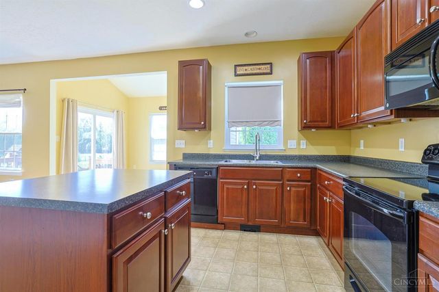 3191 Running Deer Trail, Franklin Twp, OH 45005