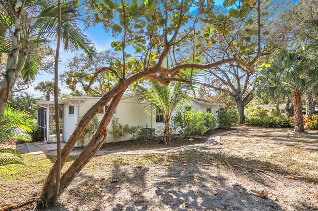 601 Paulina Road, Jupiter, FL 33477