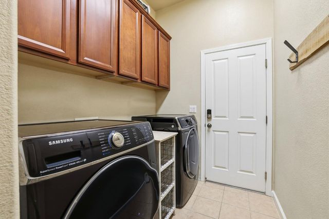 11824 Sophocles Dr, Rancho Cordova, CA 95742