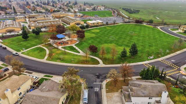 11824 Sophocles Dr, Rancho Cordova, CA 95742