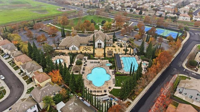 11824 Sophocles Dr, Rancho Cordova, CA 95742