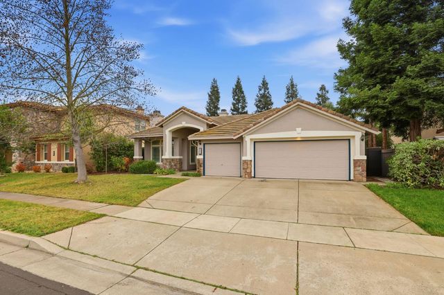 11824 Sophocles Dr, Rancho Cordova, CA 95742