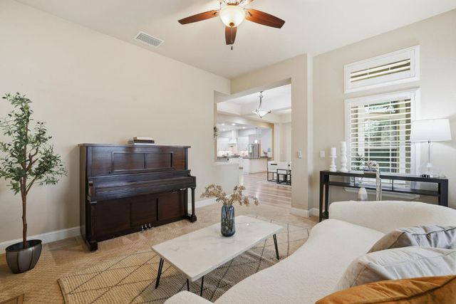 11824 Sophocles Dr, Rancho Cordova, CA 95742