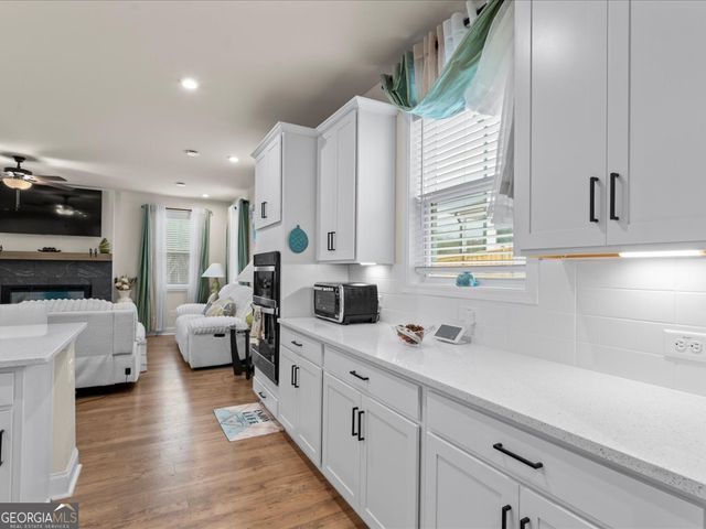 2456 Hidden Creek Road, Kennesaw, GA 30152