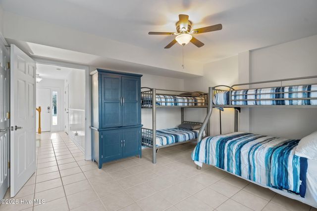 337 Fort Fisher Boulevard N, Kure Beach, NC 28449