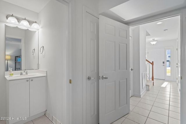 337 Fort Fisher Boulevard N, Kure Beach, NC 28449