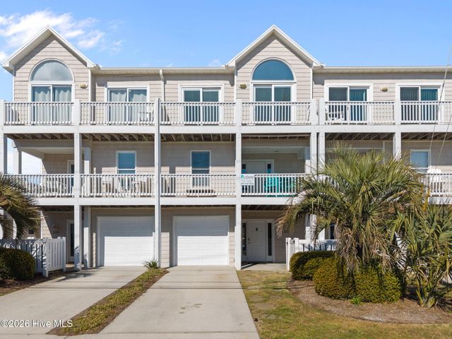 337 Fort Fisher Boulevard N, Kure Beach, NC 28449
