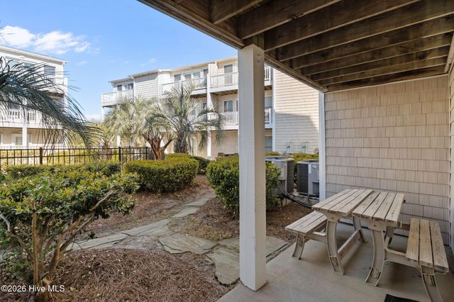 337 Fort Fisher Boulevard N, Kure Beach, NC 28449