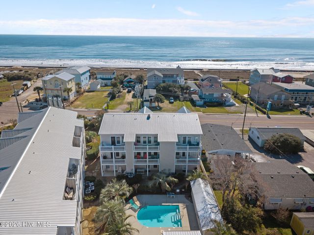 337 Fort Fisher Boulevard N, Kure Beach, NC 28449