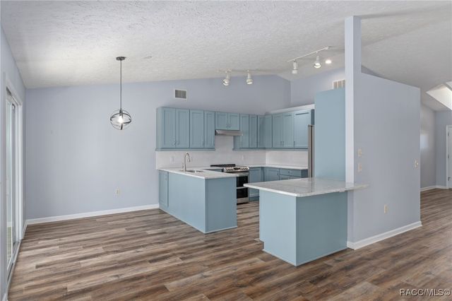 5146 S Riverside Drive, Homosassa, FL 34448