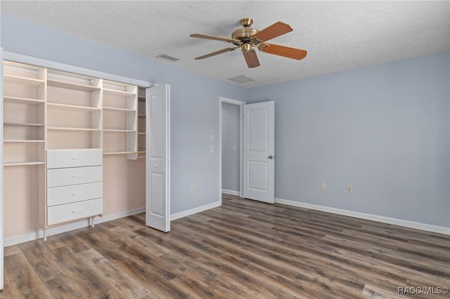 5146 S Riverside Drive, Homosassa, FL 34448