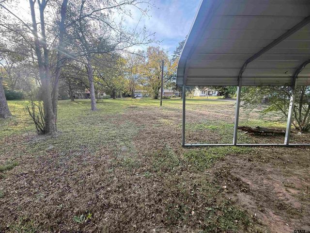 117 Mack Street, Mt Vernon, TX 75457