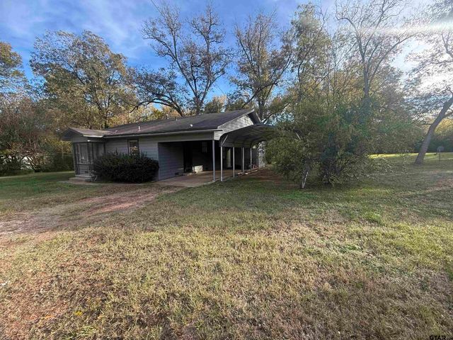 117 Mack Street, Mt Vernon, TX 75457