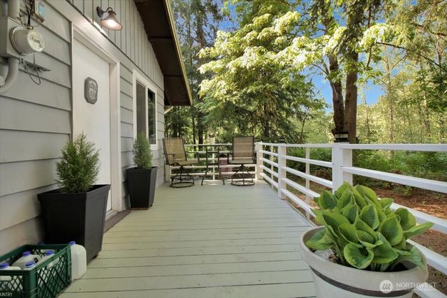 13608 River Road, Granite Falls, WA 98252